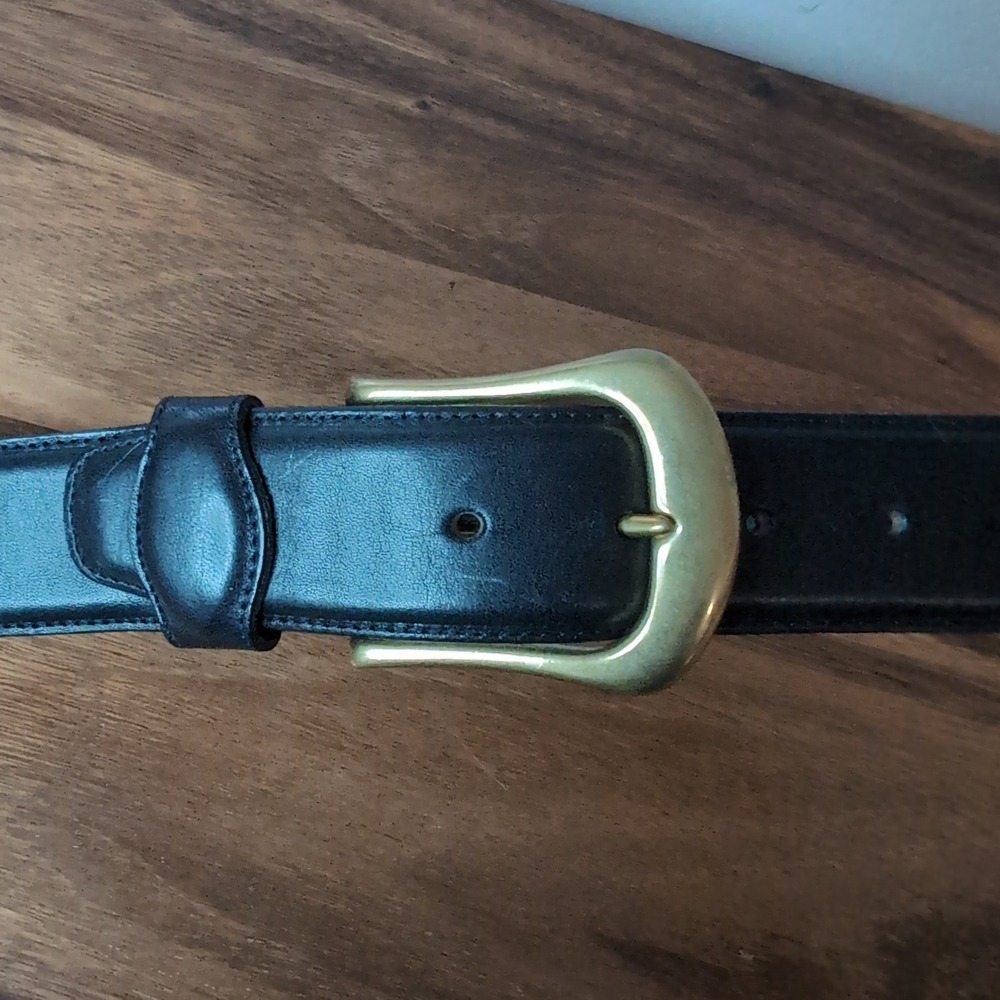 Lands End Mens Black Leather Belt Solid Brass Buckle Size 28 Dress Casual